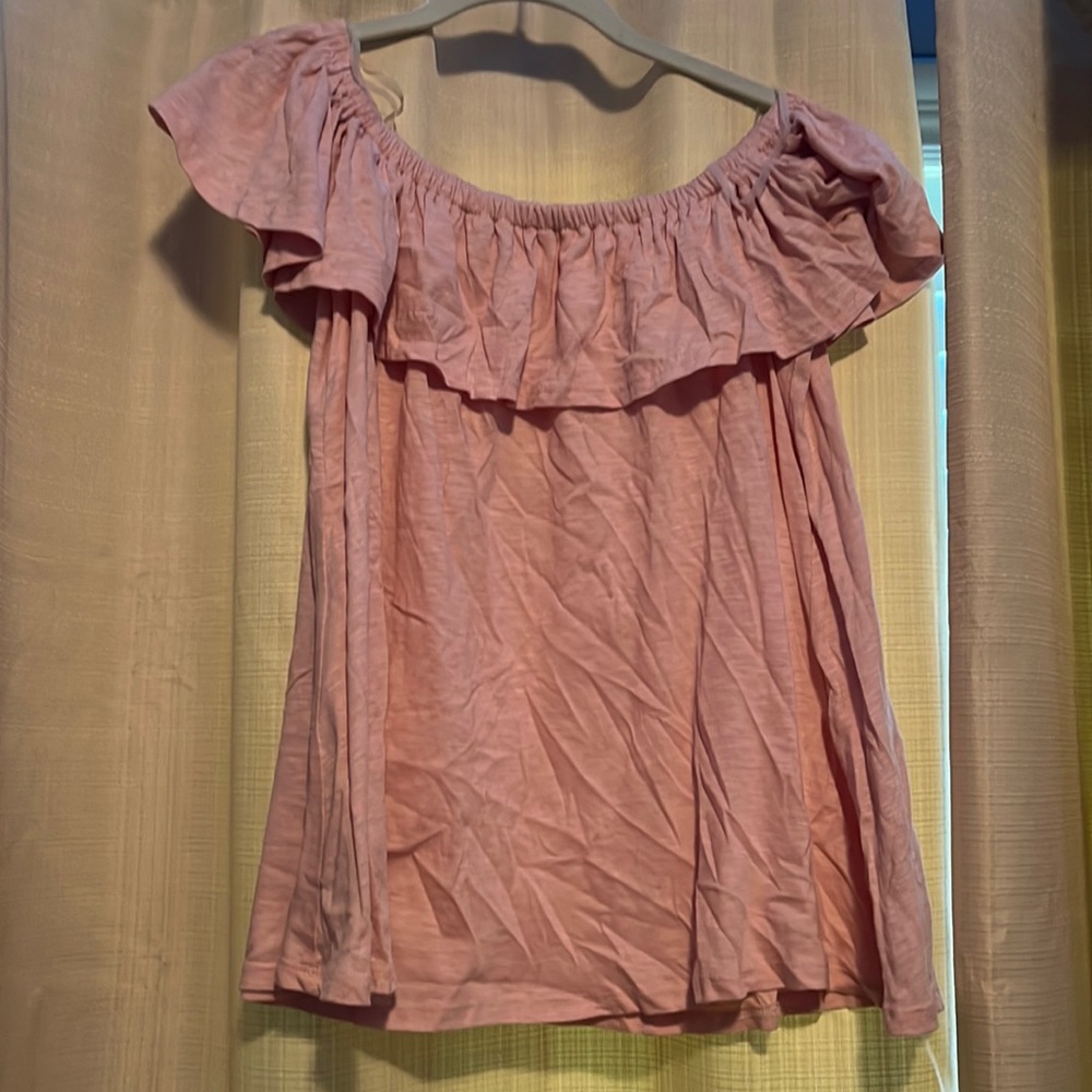 Soft pink top